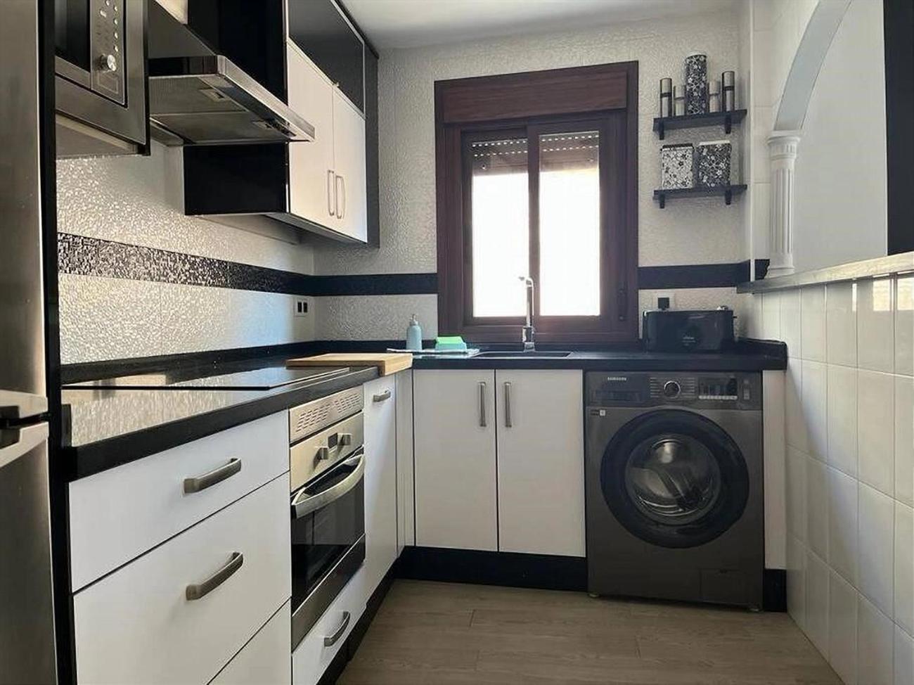Apartamento Apto Familiar Balcones A La Muralla *